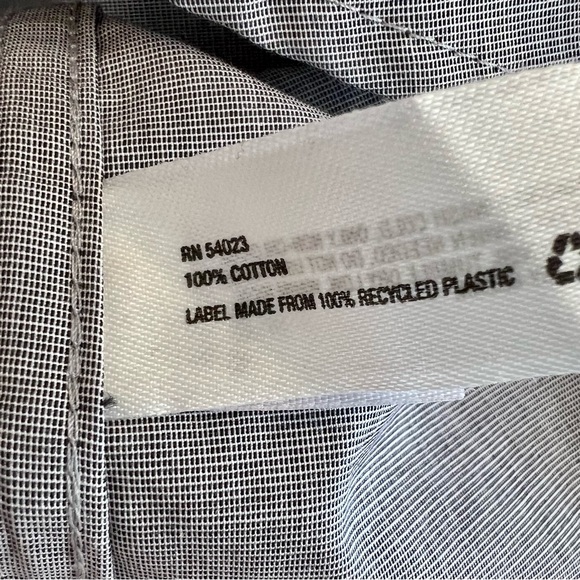 Men’s Gap Classic Oxford Shirt - Picture 4 of 5